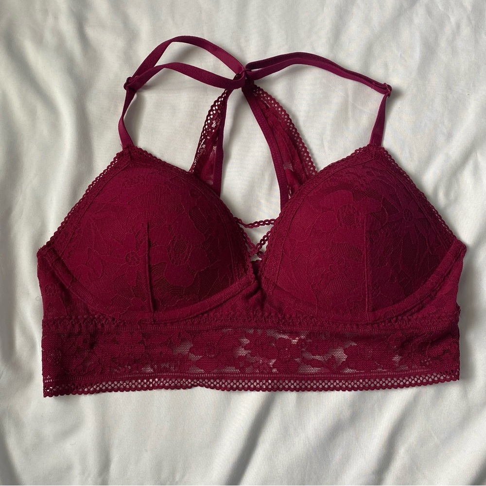 NWT Victoria's Secret Deep Red Lace Bralette